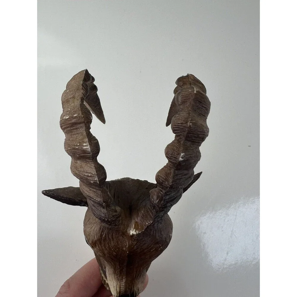 Vintage Ram Head Bottle Stopper Cork Wine Liquor Plastic Faux Wood Cork Gift